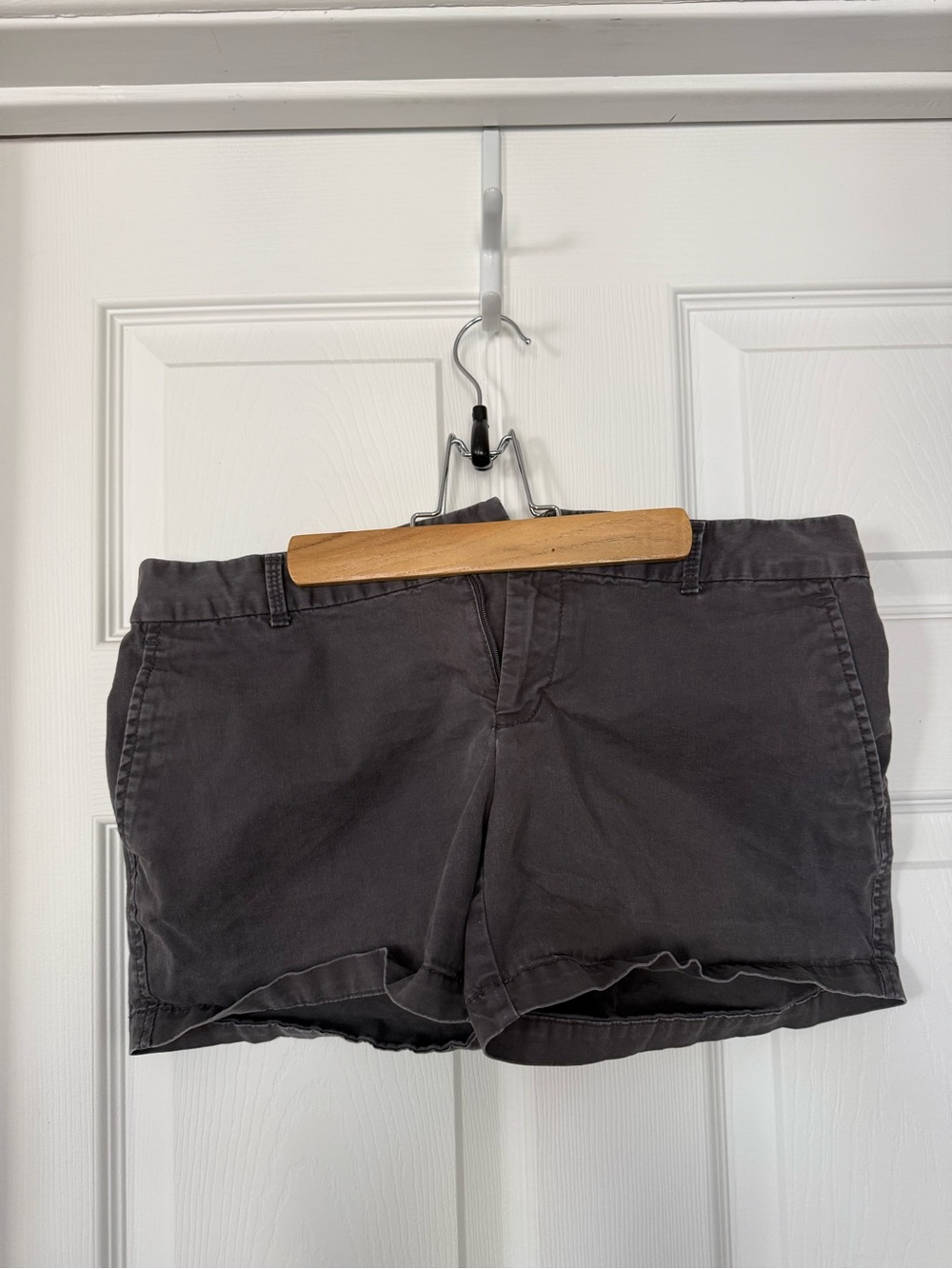 Banana Republic Women’s Charcoal Cotton Shorts